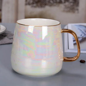 Caneca do punho do ouro do esmalte pérola, Arco-íris avançado vitrificado copo de café cerâmico, Xícara nórdica simples, presente novo do drinkware, moda